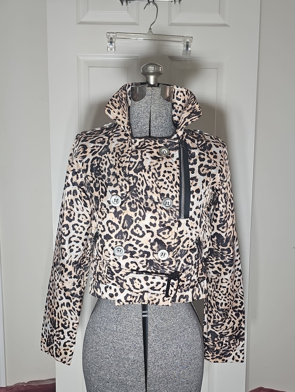 Urban Vibe Leopard Print Cropped Moto Biker Jacket Animal Print Small